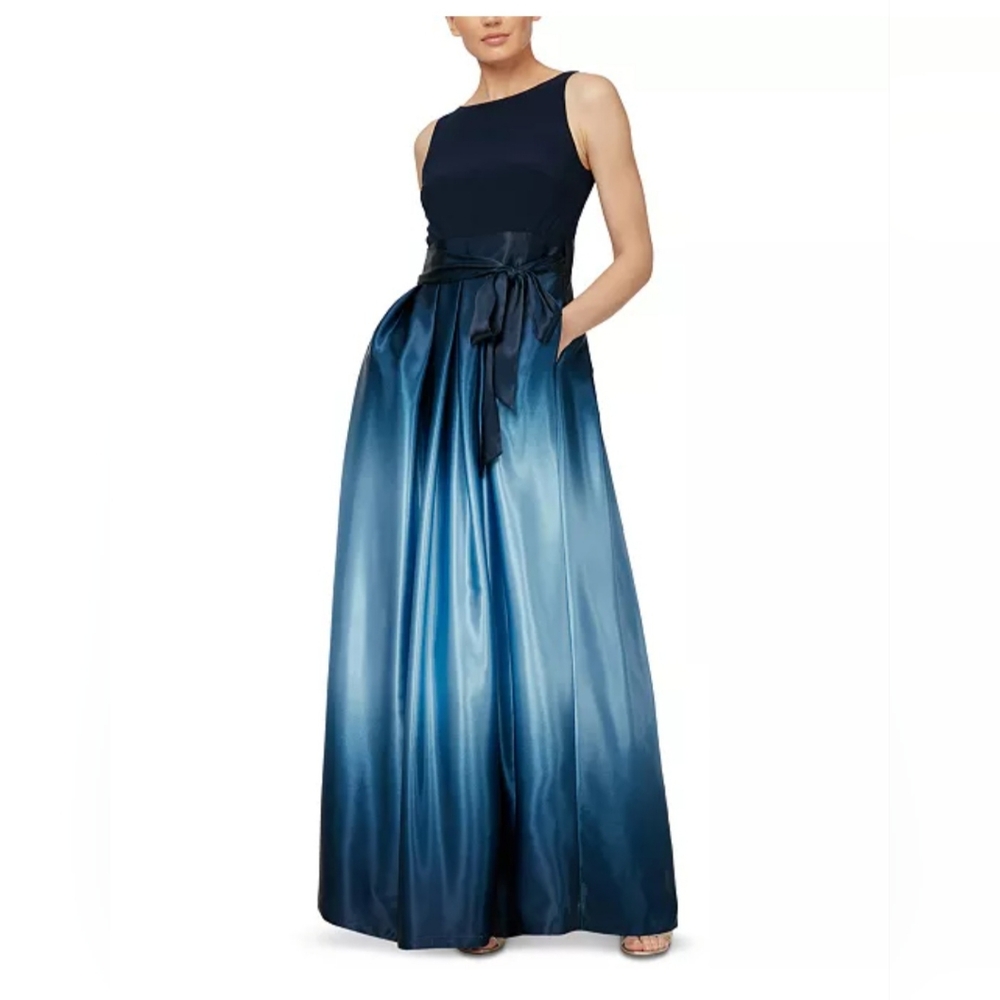 Women's clothing (565)